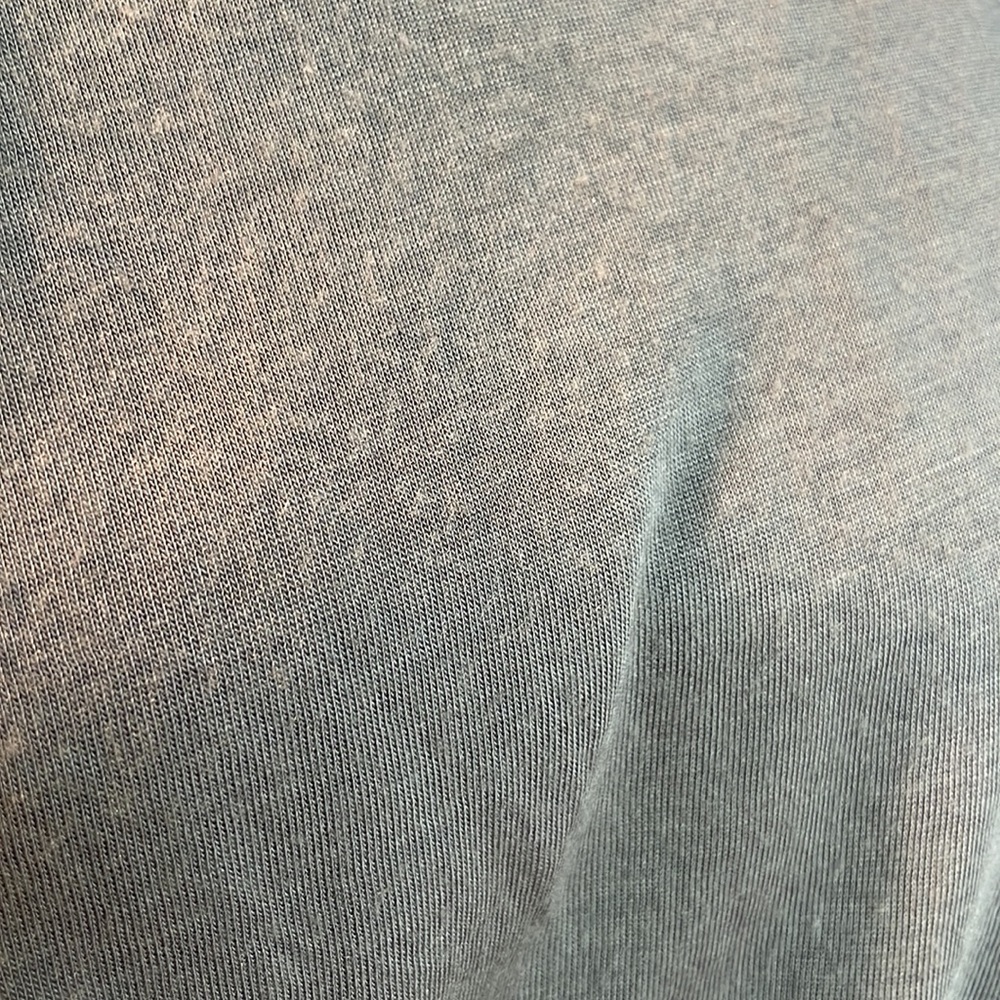 Vintage 90’s, I.N.C. Grey, form fitting, grey ladies tank top. Good condition. S - Picture 5 of 5